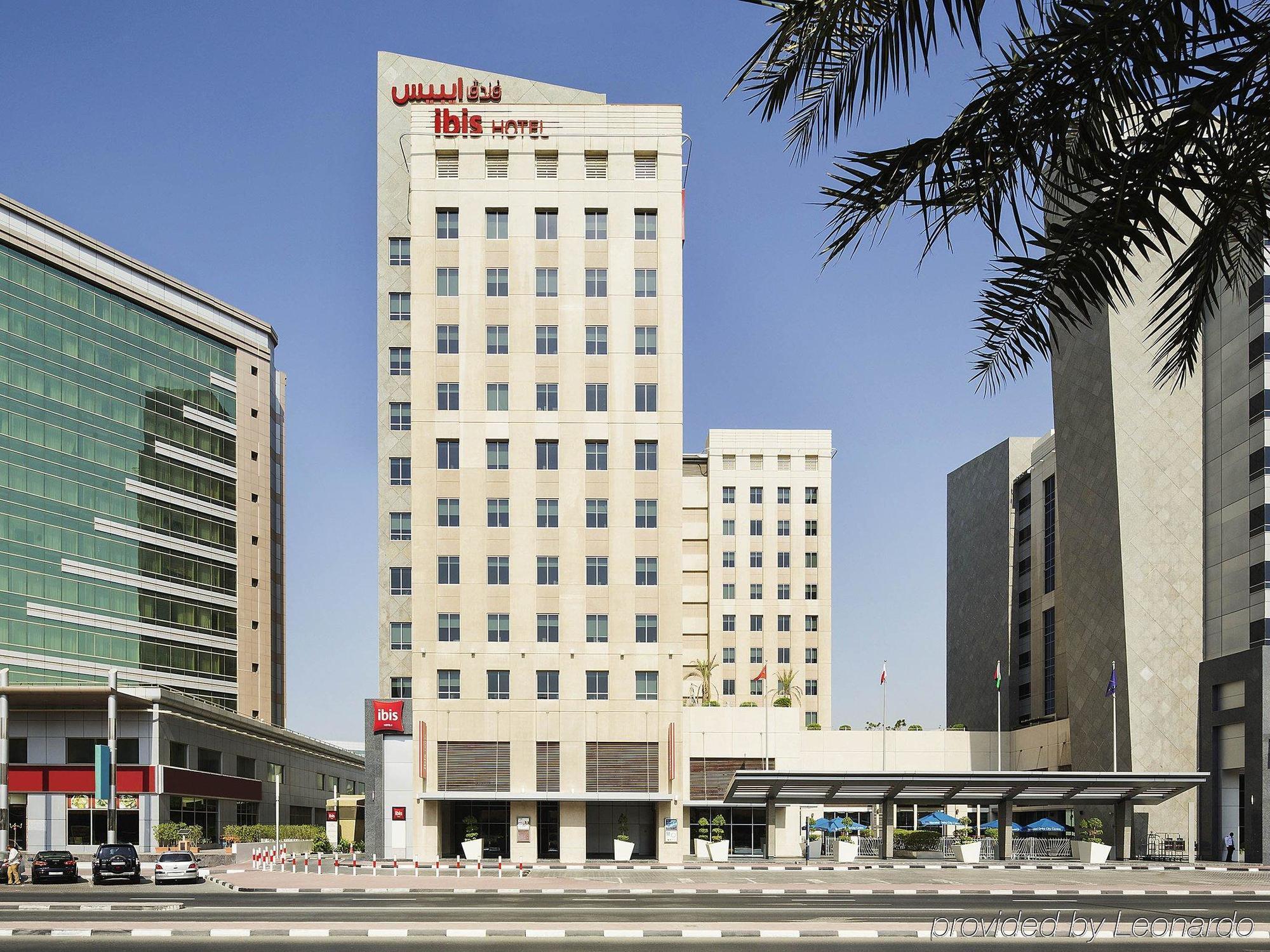 Отель Ibis Deira Creekside Дубай Экстерьер фото
